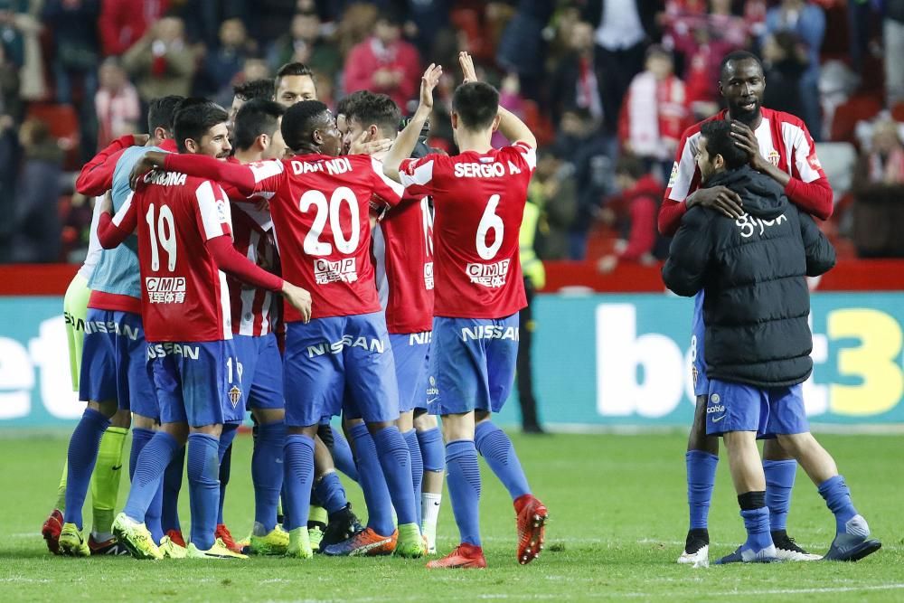 El partido entre el Sporting y el Granada, en imágenes