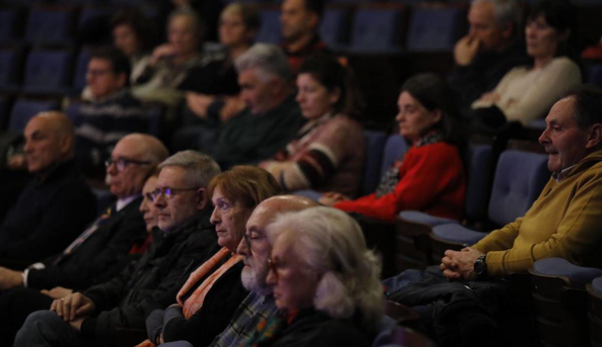 Lisardo Lombardía reivindica el valor de los "transmisores de memoria"