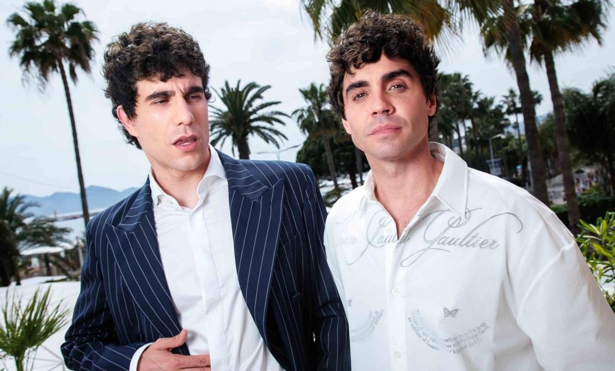 Ambrossi «està solter», afirma el seu entorn