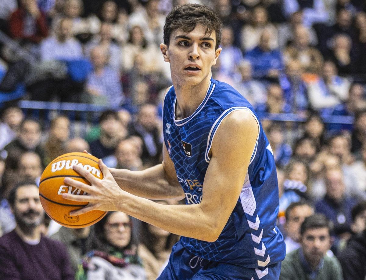 Alonso Reyes, en su debut con el San Pablo Burgos.