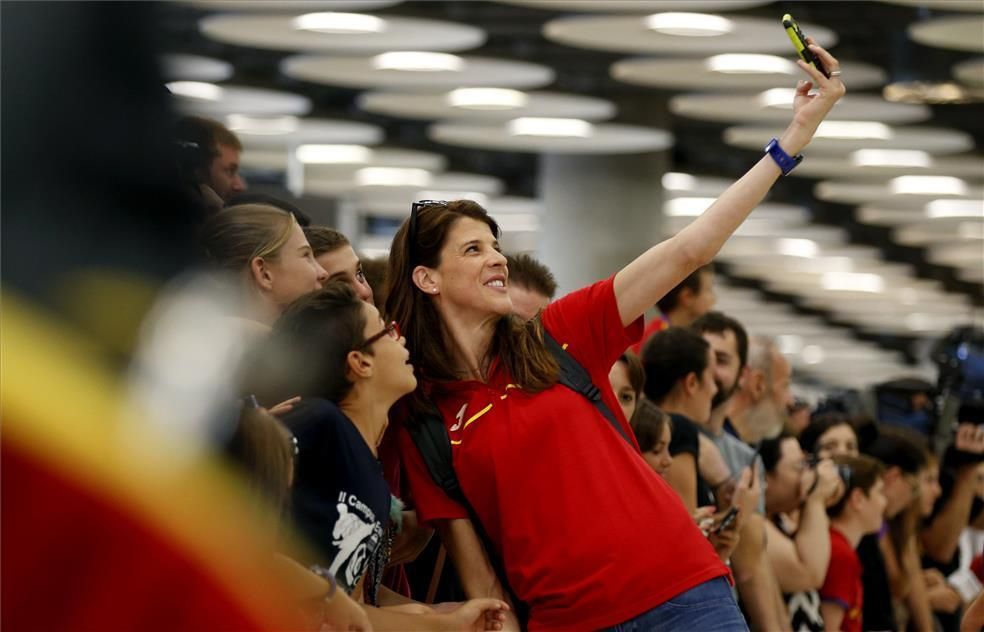 FOTOGALERÍA / Llegada de la delegación española de Río