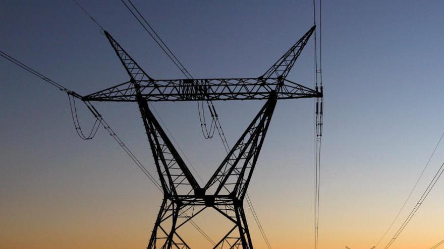 El precio de la luz continúa en máximos históricos.