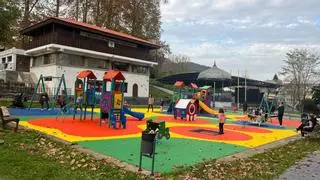 La inversión en renovación o creación de parques infantiles en Grado supera los 150.000 euros este mandato: estas son las actuaciones en la villa y en la zona rural
