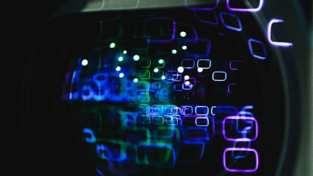 CIBERSEGURIDAD / Una nueva herramienta detecta cuándo los modelos de IA de lenguaje visual están «alucinando»