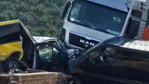Tres temporers moren atropellats per un camió en un poble de València
