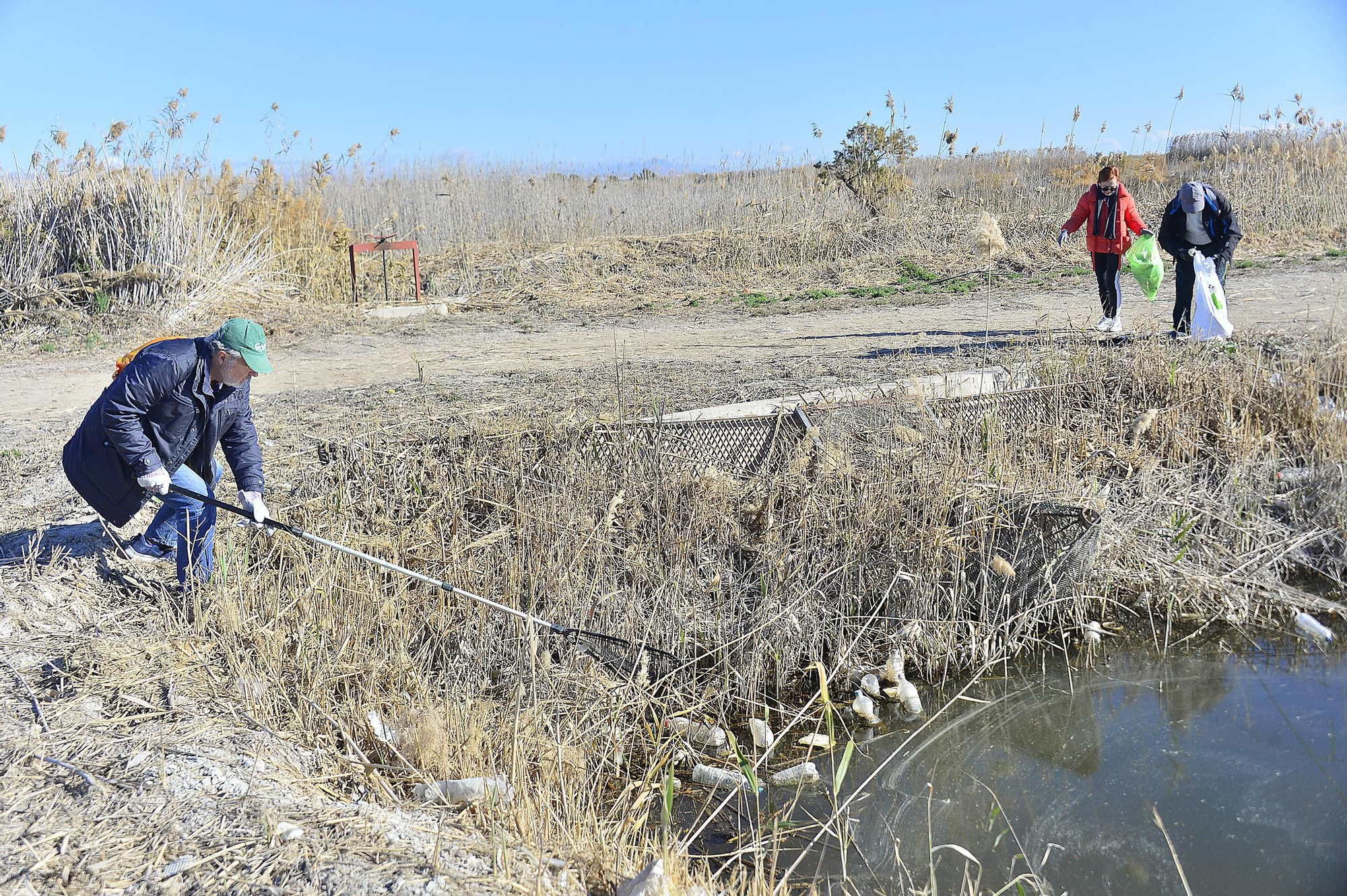 RECOGIDA DE RESIDUOS Y RUTA ORNITOLÓGICA EN EL HONDO