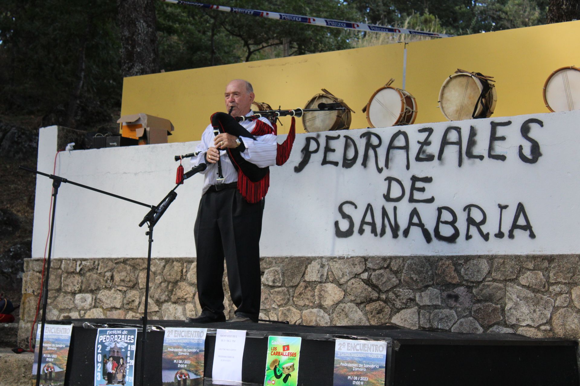 GALERÍA | Encuentro de gaiteros en Pedrazales