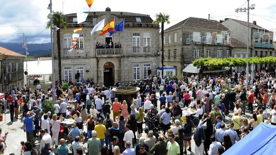 O “LimpreBus” renóvase esta Festa da Lamprea