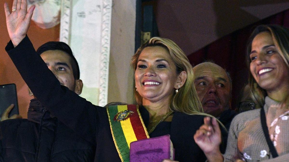 La presidenta de Bolivia, Jeanine Áñez