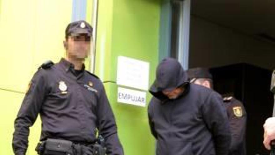 Los tres acusados del doble crimen pasaron ayer a disposición judicial en Cartagena.
