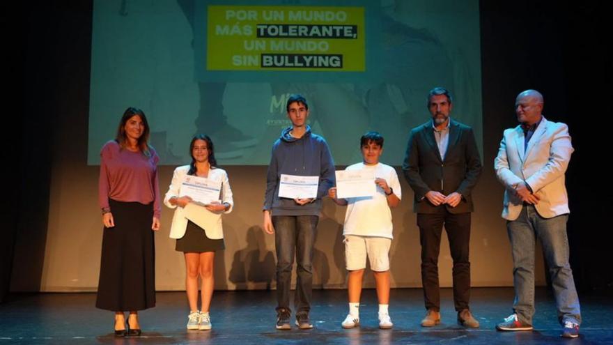 Mijas entrega los premios de relatos contra el bullying