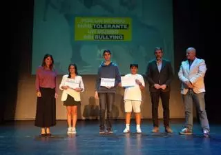 Mijas entrega los premios de relatos contra el bullying
