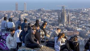 Barcelona i el turisme: menys preocupació ciutadana, més pressió per millorar el model