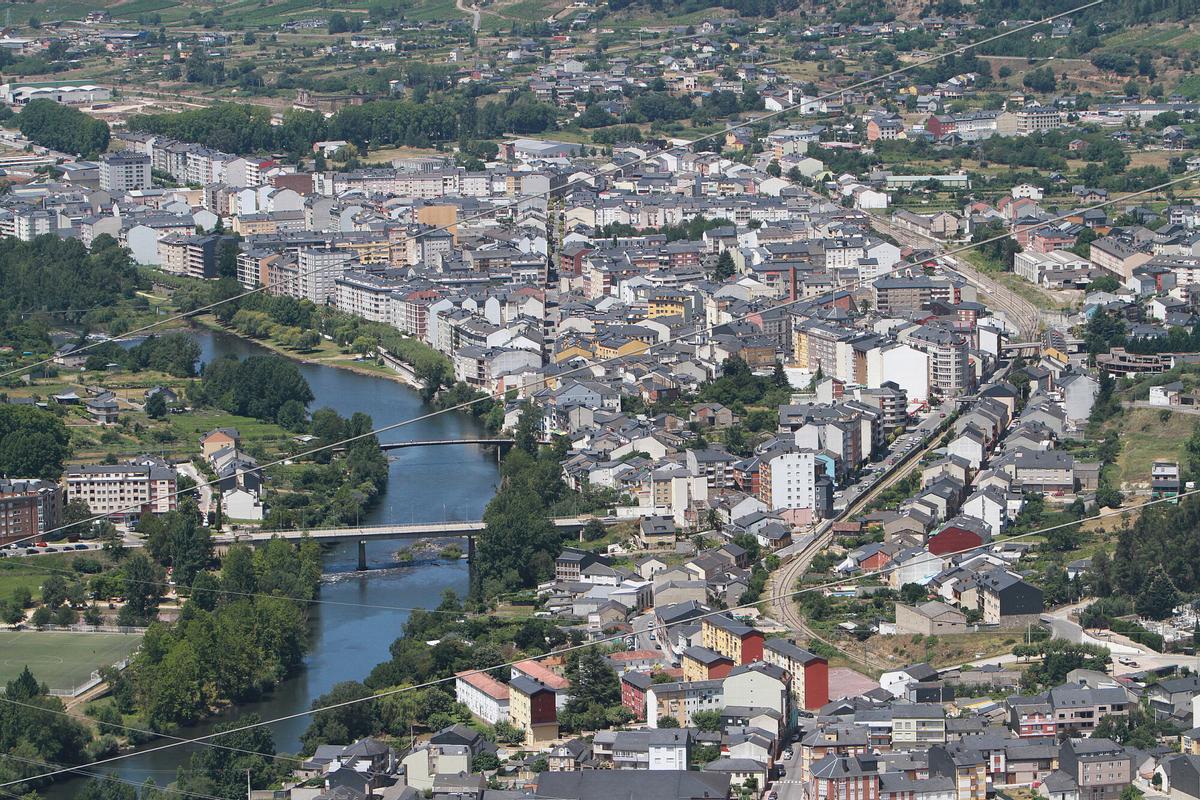 Vista de O Barco de Valdeorras, donde ocurrieron estos hechos en abril de 2023.