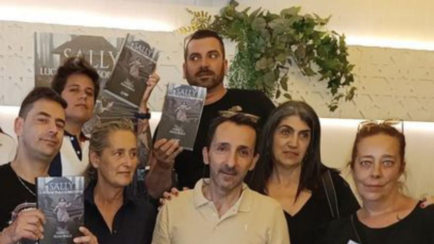 Manuel Pena presenta su segundo libro