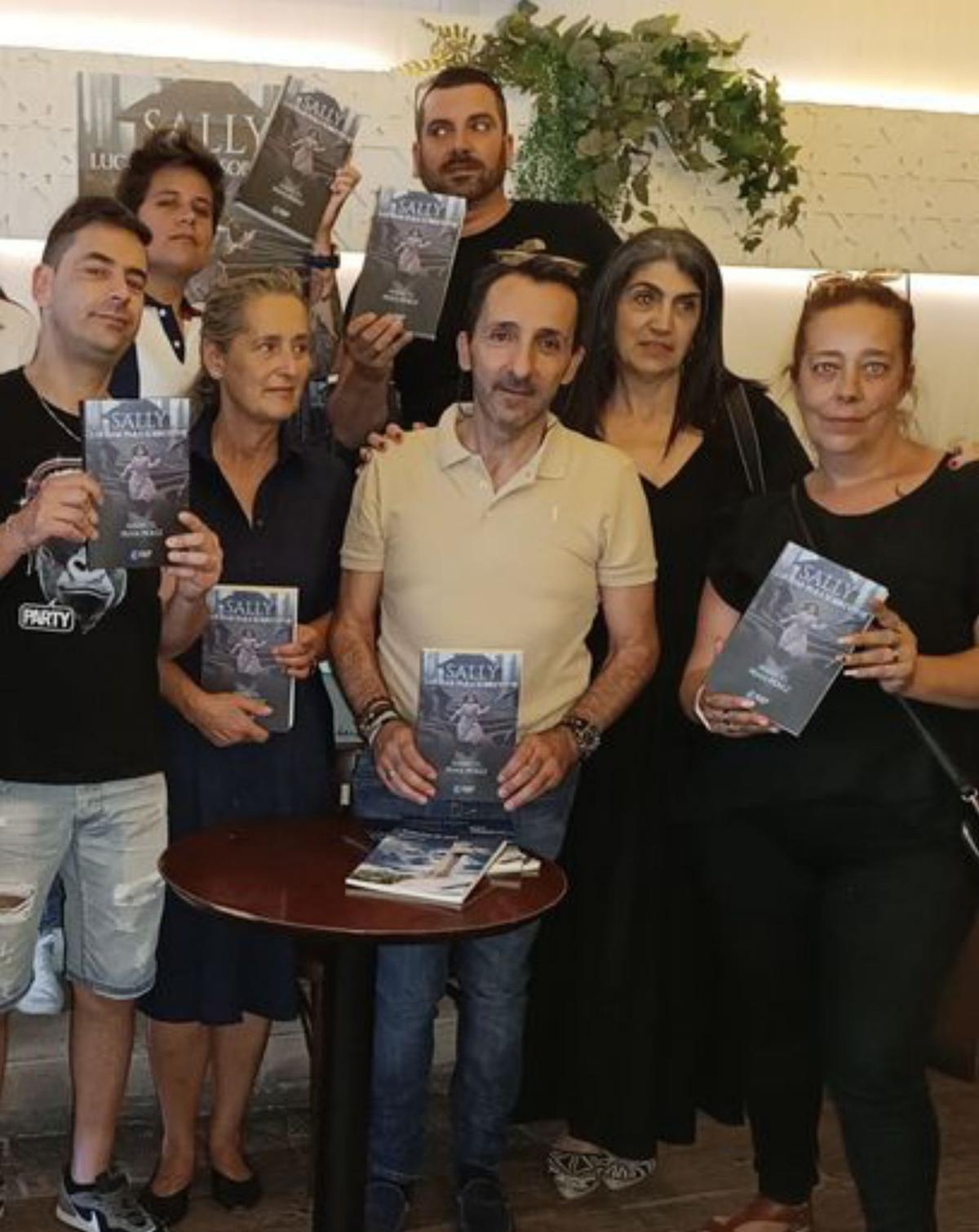 Manuel Pena presenta su segundo libro - Faro de Vigo