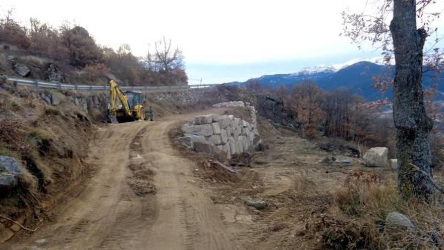 Les obres de renovació del tram fet fa dos anys entre Martinet i Lles