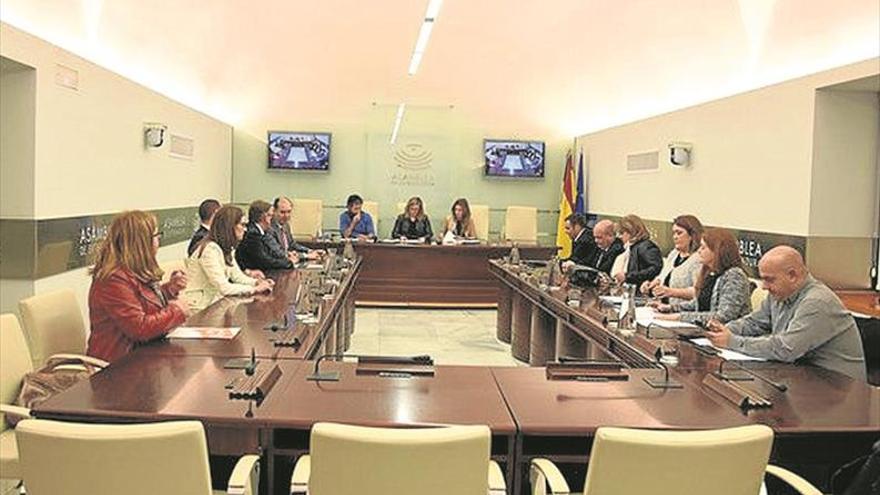 La Asamblea de Extremadura activa la comisión de control a la ejecución presupuestaria