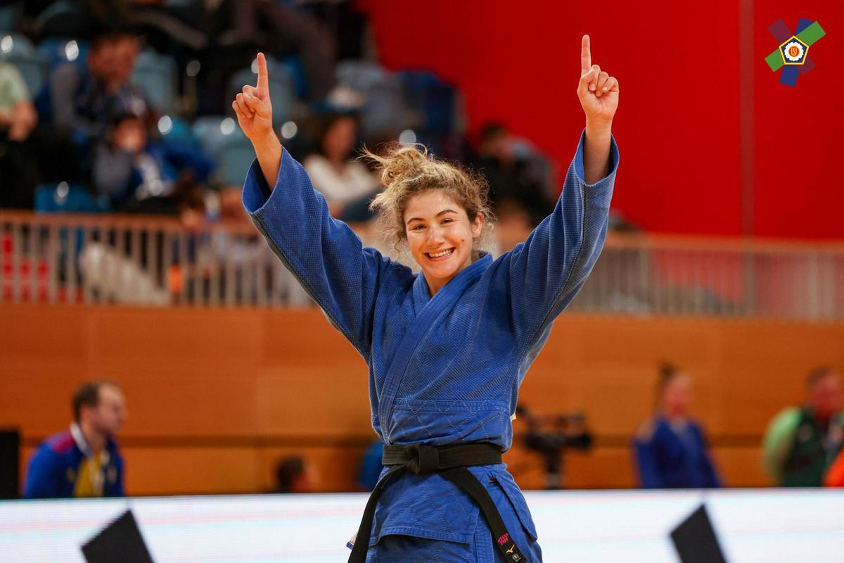 Aitana Fernández (-63 kg) se colgó la medalla de plata en el Campeonato de Europa Sub-23.