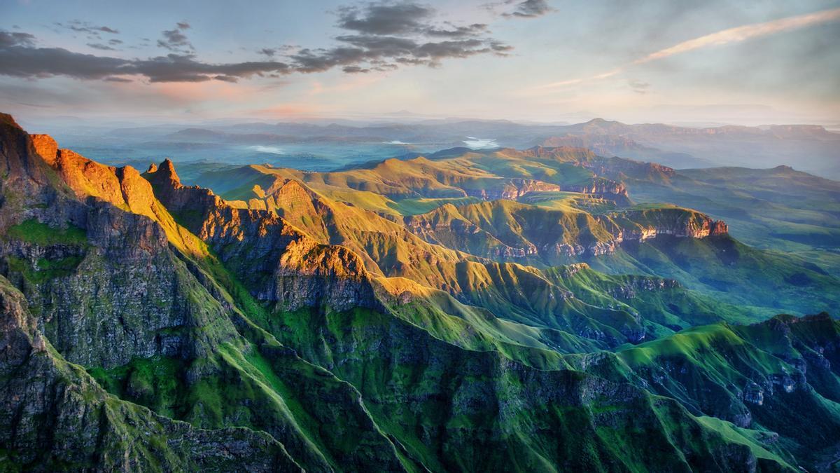 Las montañas de Drakensberg también reciben el nombre de Montañas del Dragón.