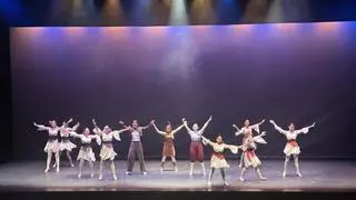 Las escuelas de Ball Modern y Danzas+ brillaron en su festival de fin de curso