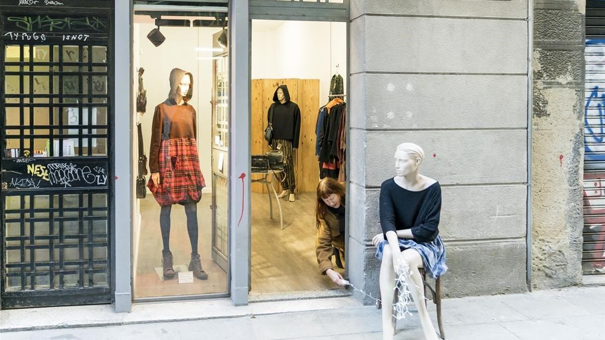 The Post-Industrial Fashion shop, comercio situadoen uno de los Baixos de Protecció Oficial de 2018.