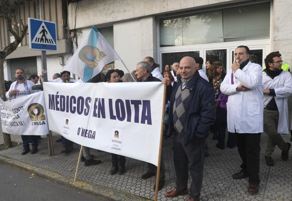 La protesta de los médicos llega al Parlamento