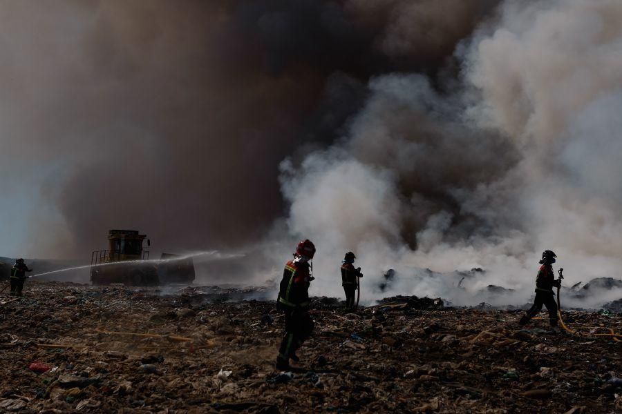 Incendio en el vertedero de Zamora