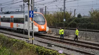 Pacte 'in extremis' entre Adif, Renfe i el Govern per posar més personal davant el caos ferroviari
