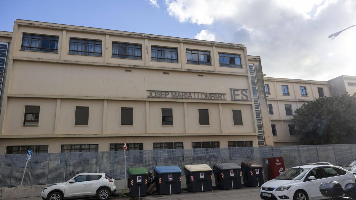 Edificio del IES Josep Maria Llompart en Palma