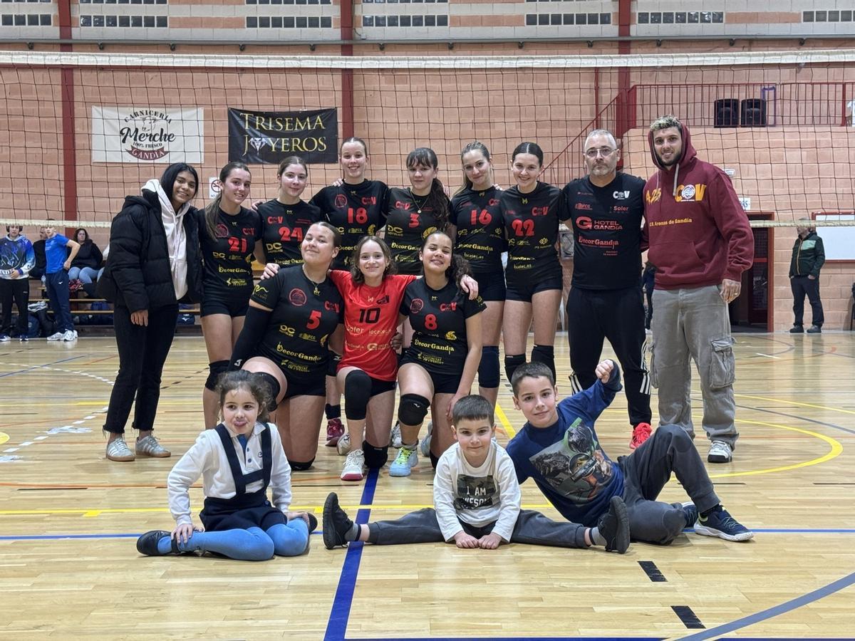 Las cadetes del CV Arenas Gandia permanecen en la élite autonómica