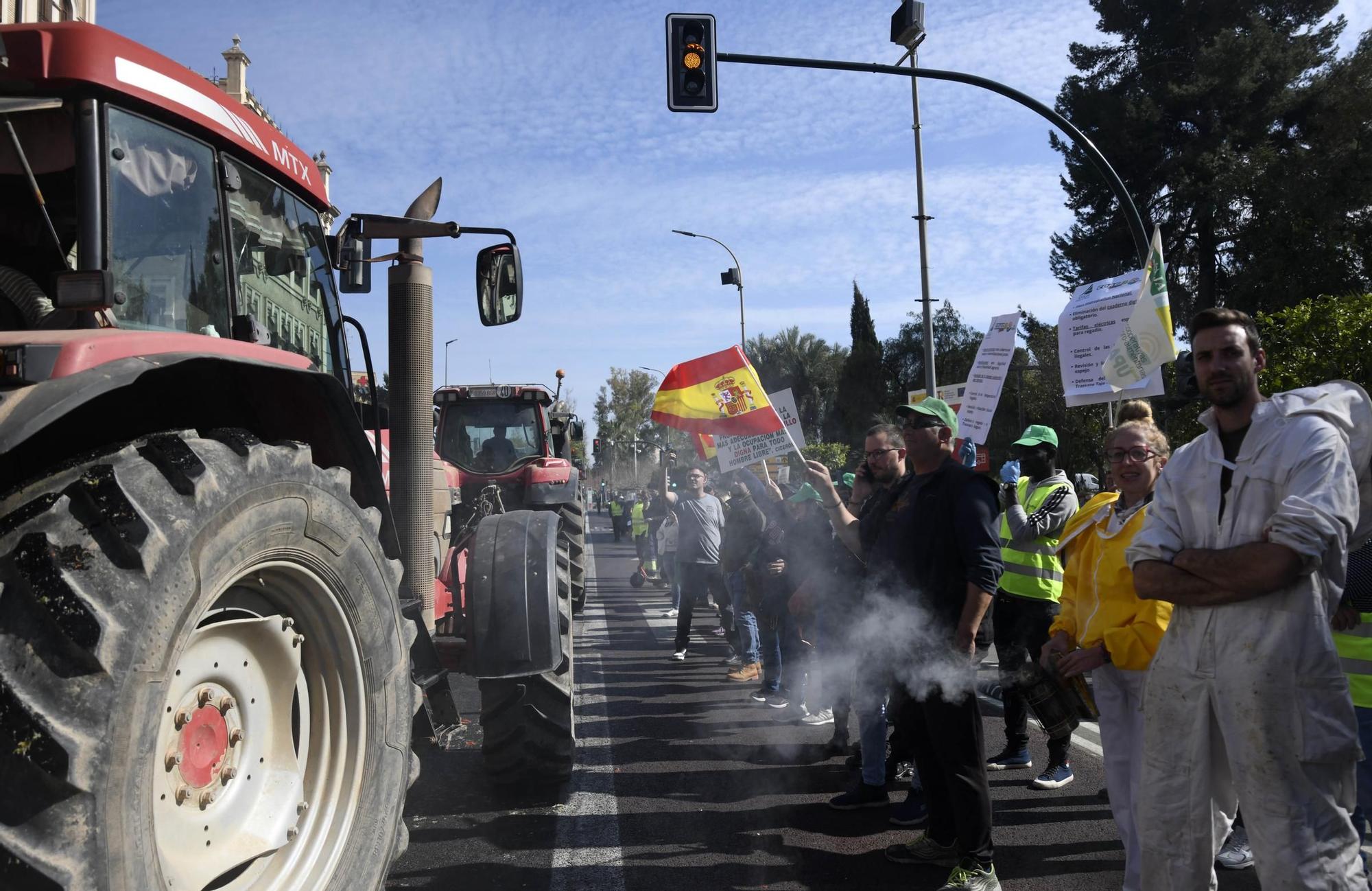 FOTOS: Las protestas de los agricultores murcianos el 21F, en imágenes