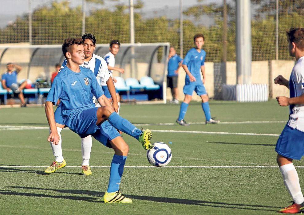 El fútbol arranca el primero