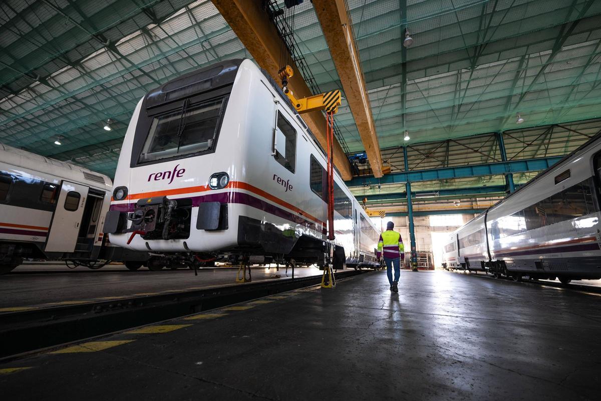 Visita a los talleres de Renfe en Sant Andreu Comtal