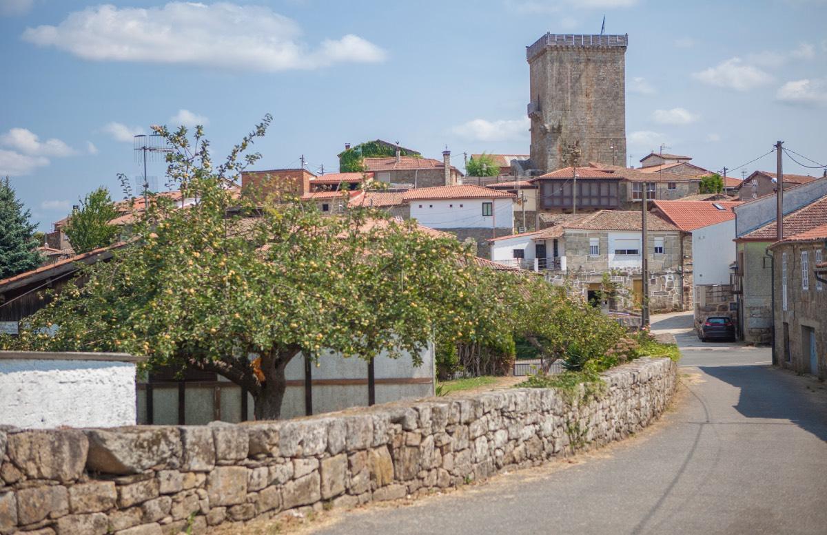 El pequeño pueblo de Vilanova dos Infantes, en Ourense