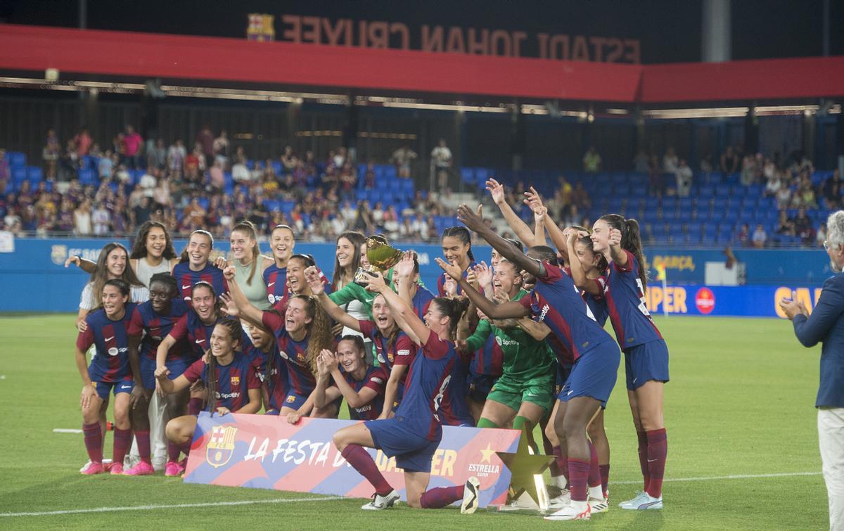 Un nuevo trofeo Gamper para el equipo femenino tras imponerse  a la Juve