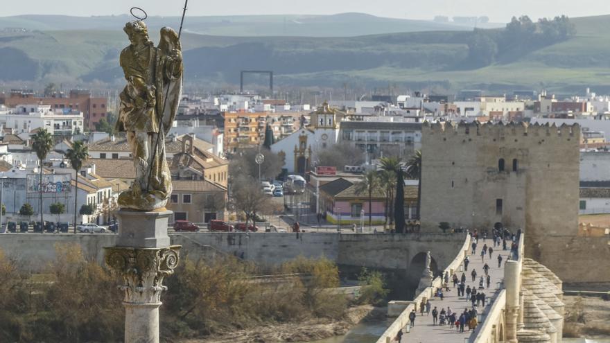 Los mejores planes para celebrar el Día de San Rafael en Córdoba (con o sin perol)