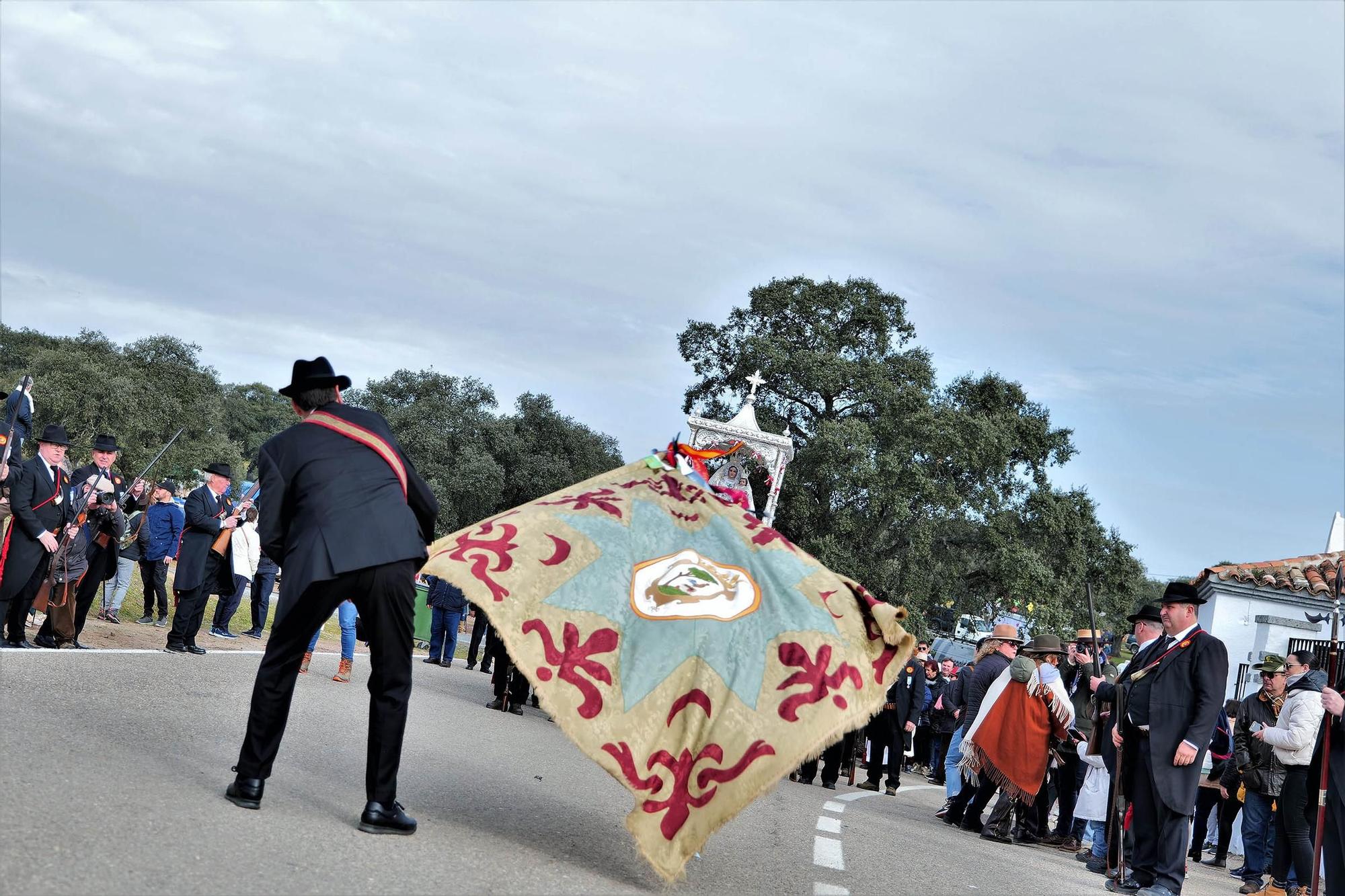 Pozoblanco vive la traida de la Virgen de Luna