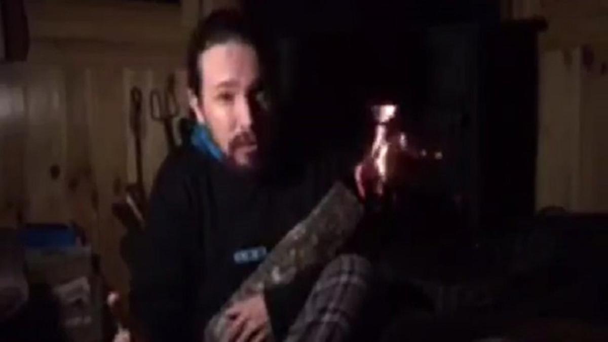 Pablo Iglesias rinde un homenaje a Twin Peaks en un vídeo