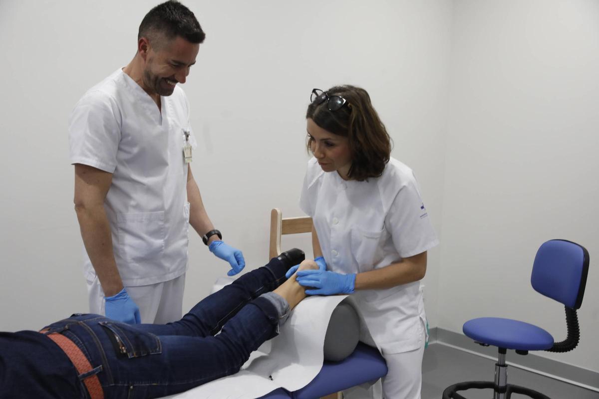 Primer día del nuevo centro de salud de Sotrondio