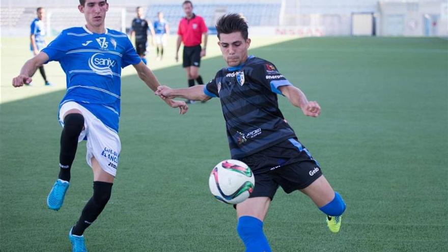 El Lucena empata ante el San Fernando en el que puede haber sido su último partido (2-2)