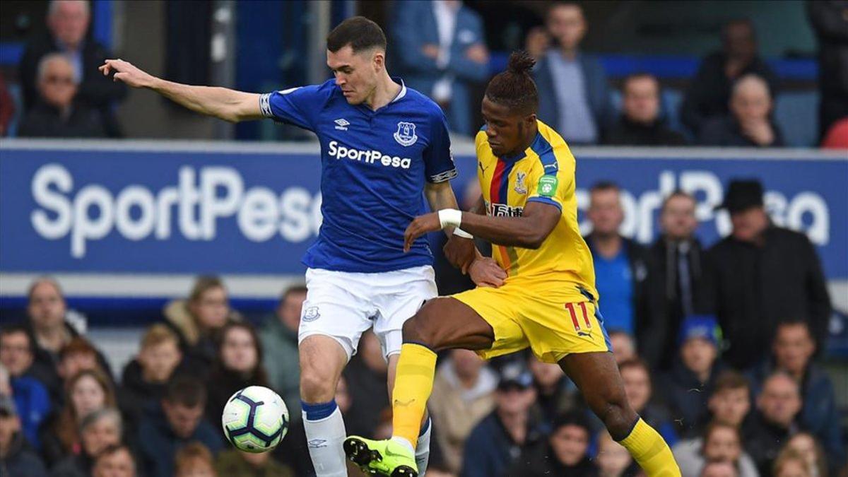 Wilfried Zaha estaría cerca de dejar al Crystal Palace y sumarse al Everton