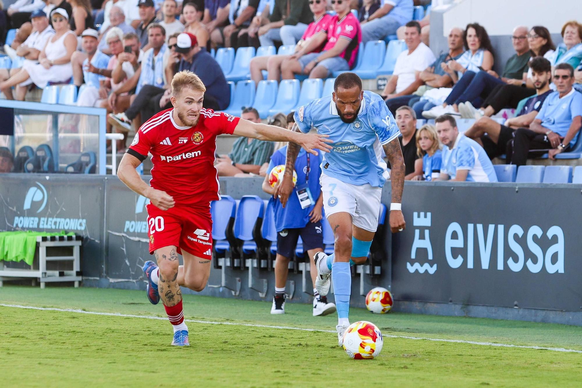 Mira aquí todas las fotos del partido de la UD Ibiza de hoy