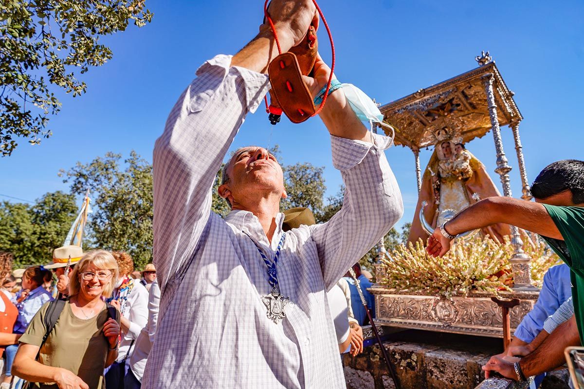 Villanueva de Córdoba acompaña a la Virgen de Luna a La Jara