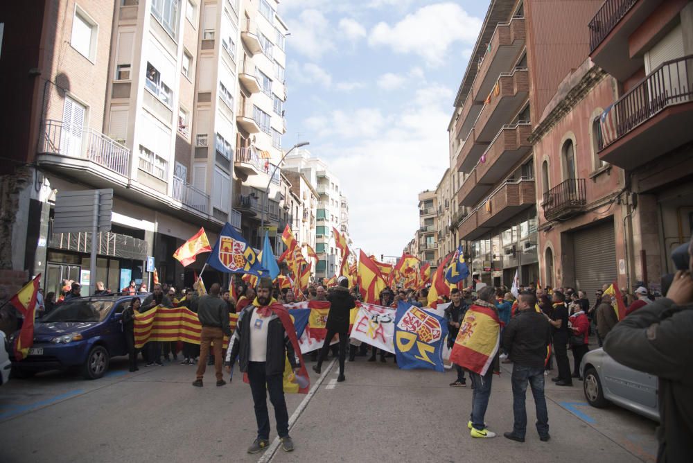 La manifestació per la unitat d''Espanya aplega unes 700 persones a Manresa