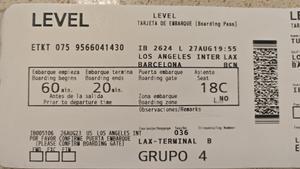 Pasaje del vuelo Los Ángeles-Barcelona cancelado.