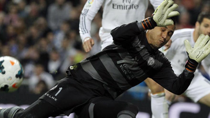 Keylor tuvo una brillante actuación en el Bernabéu