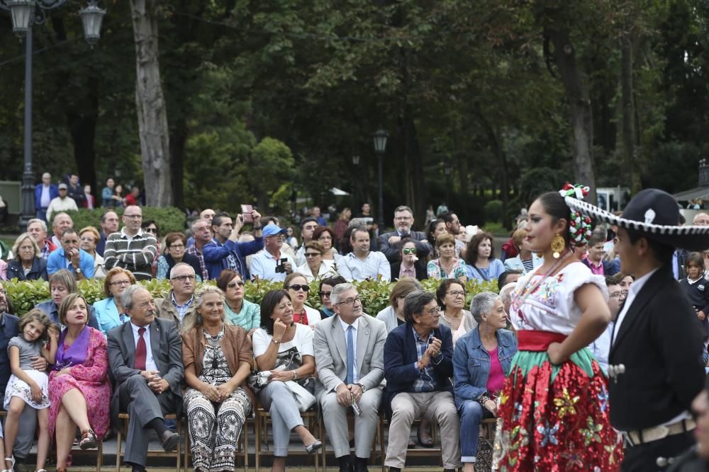 Desfile del Día de América en Asturias dentro de las fiestas de San Mateo de Oviedo