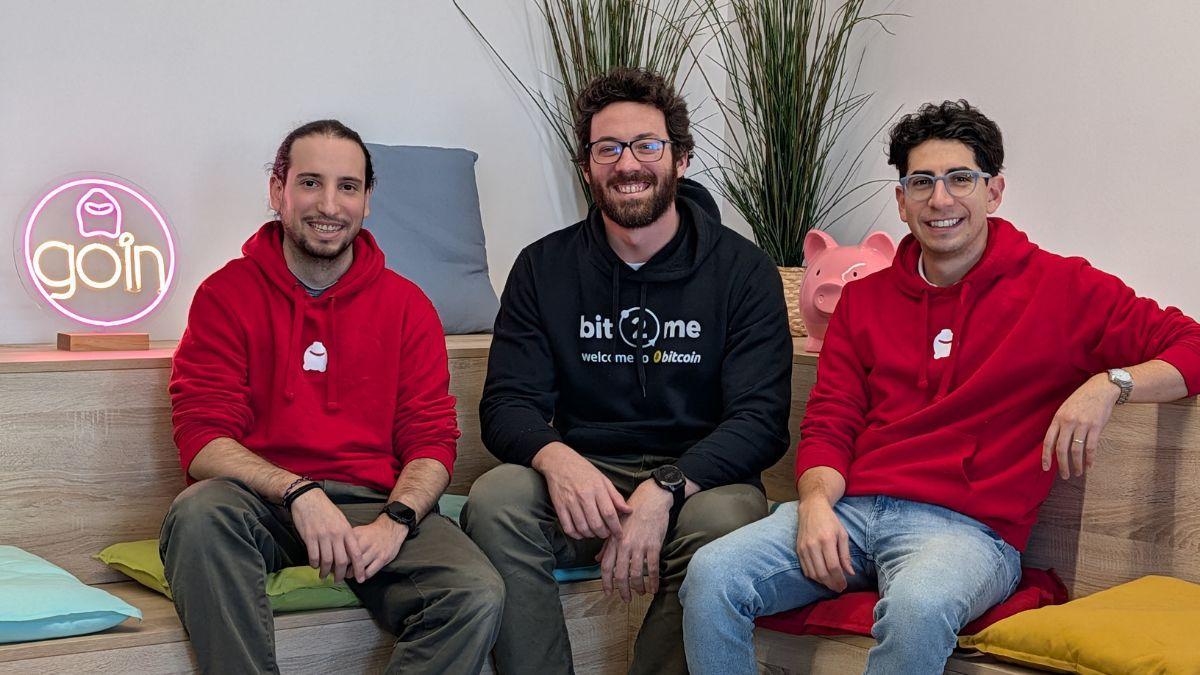 De izquierda a derecha: Carlos Rodríguez, CTO de Goin; Gabriel Ayala, director de soluciones para bancos de Bit2Me; y Davo Bastidas, CEO de Goin.