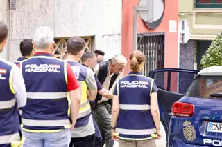 La mujer hallada muerta en un piso de Gijón fue "asesinada", víctima de "violencia machista"